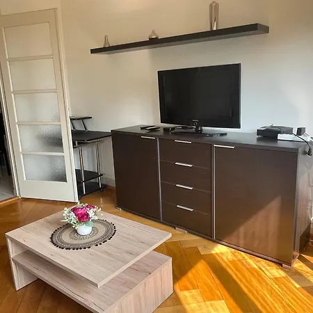 De 3 A Coucher 로잔